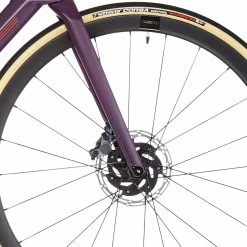 BMC Roadmachine 01 Four, Violet/rød 14 BMC Roadmachine 01 Four, Violet/rød -Vitus Salg bmc roadmachine 01 four violet neon red 5