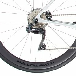 Cannondale SuperSix EVO Carbon Disc Ultegra Di2, Rød 16 Cannondale SuperSix EVO Carbon Disc Ultegra Di2, Rød -Vitus Salg cannondale supersix evo carbon disc ultegra di2 mercury 7