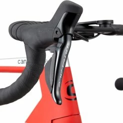 Cannondale SystemSix Hi-MOD Dura-Ace Di2, Sølv/rød 13 Cannondale SystemSix Hi-MOD Dura-Ace Di2, Sølv/rød -Vitus Salg cannondale systemsix hi mod dura ace di2 mercury 5