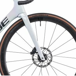 Cube Agree C:62 SL, Hvid -Vitus Salg cube agree c62 sl prismagreyncarbon 3