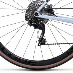 Cube Attain GTC Race, Hvid 12 Cube Attain GTC Race, Hvid -Vitus Salg cube attain gtc race frostwhitencarbon 5