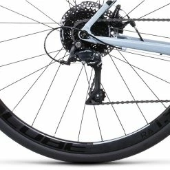 Cube Attain Pro, Grå -Vitus Salg cube attain pro skygreynblack 5