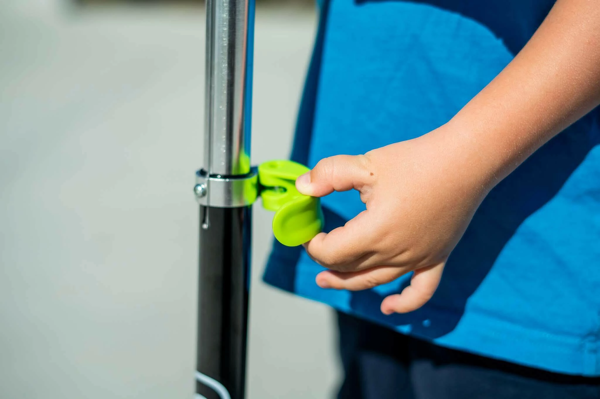 GOMO 3-Wheel Løbehjul Børn, Rød/sort 5 GOMO 3-Wheel Løbehjul Børn, Rød/sort - Billede 3