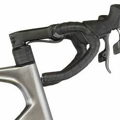 Orbea Orca M11eLTD PWR, Hvid/sort -Vitus Salg orbea orca m11eltd pwr anthracite glitter blue carbon 4